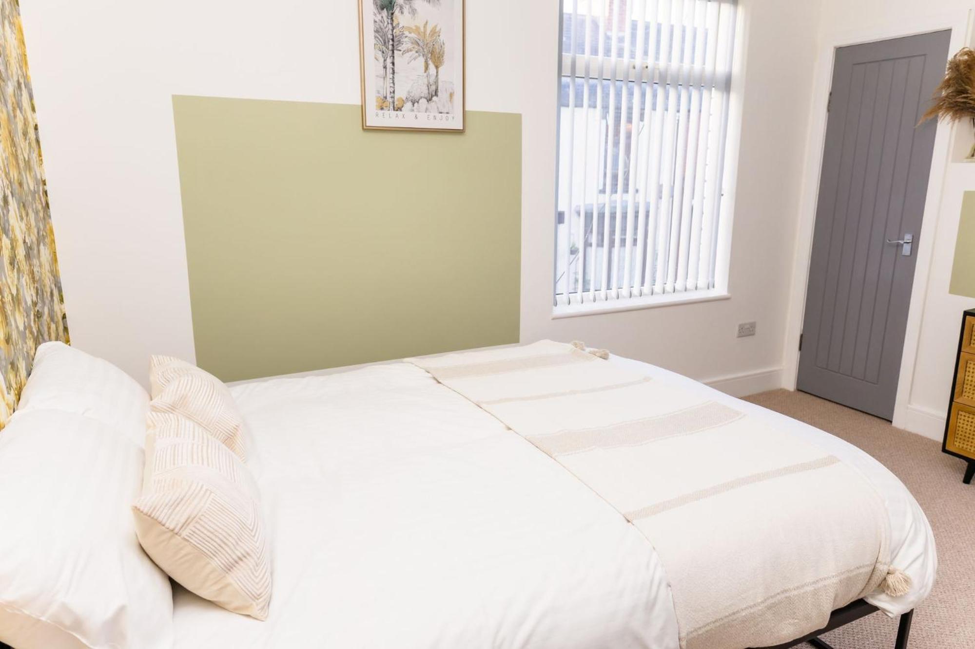 Вилла Muriel Retreat - Central Location - Free Parking, Fast Wifi, Smarttv With Netflix By Yoko Property Редкар Экстерьер фото